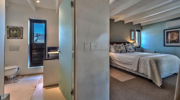 Los Olivos At The Yard