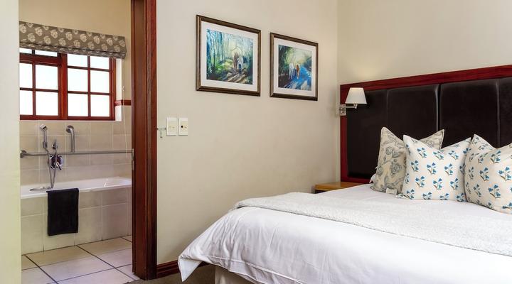 Noordhoek Village Hotel