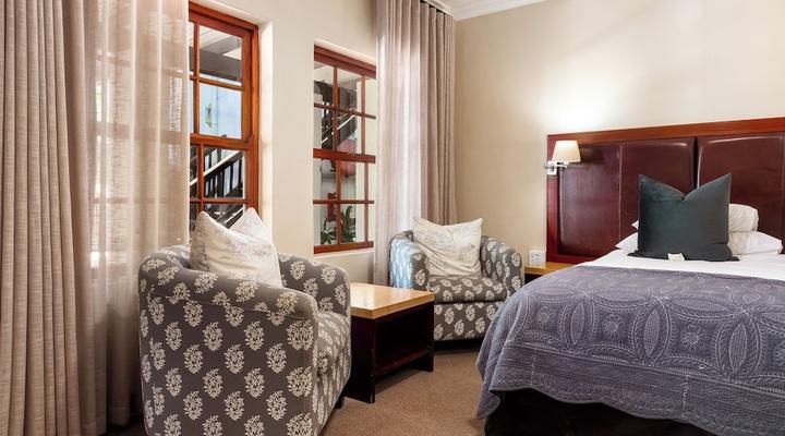 Noordhoek Village Hotel