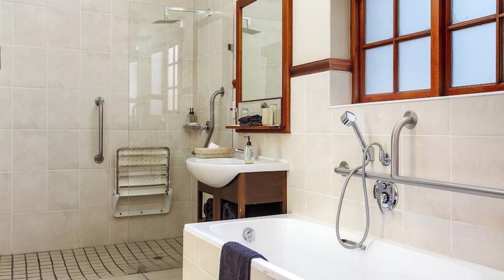 Noordhoek Village Hotel