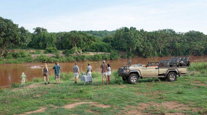 Sausage Tree Safari Camp