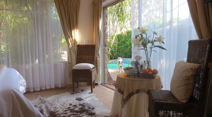 Dinkwe Lodge & Guest House