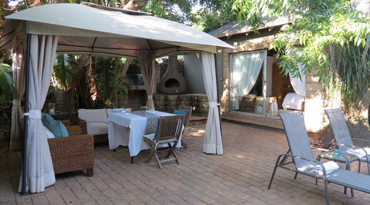 Dinkwe Lodge & Guest House