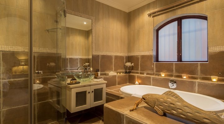 Villa Paradisa Guest House