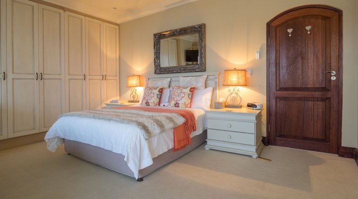 Villa Paradisa Guest House