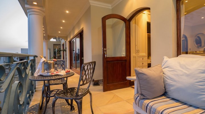 Villa Paradisa Guest House