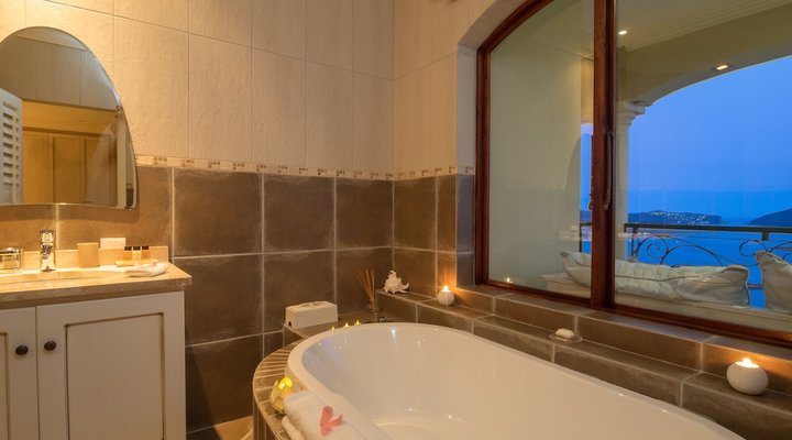 Villa Paradisa Guest House