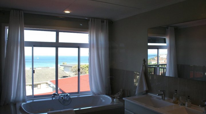 Ocean Dreams Bed & Breakfast