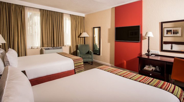 Garden Court OR Tambo International Airport