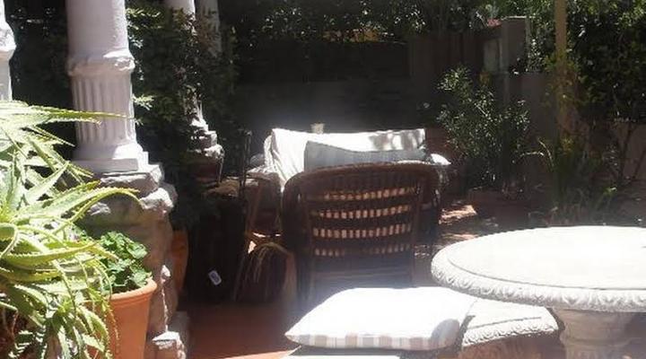 Melville Manor Guest House