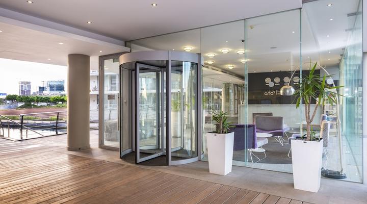 aha Harbour Bridge Hotel & Suites