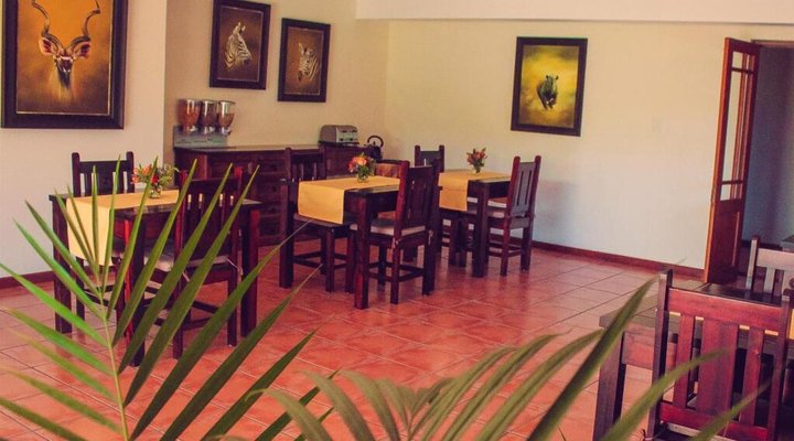 AmaKhosi Guesthouse