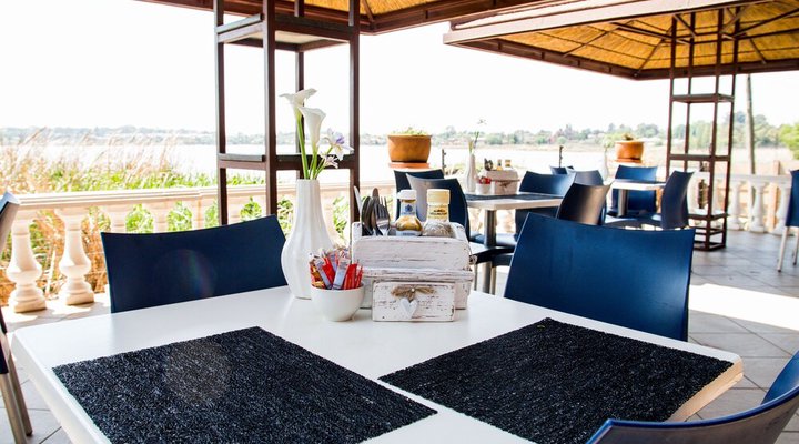 Flamingo's Nest Guest House & Conference Centre