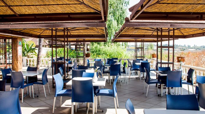 Flamingo's Nest Guest House & Conference Centre