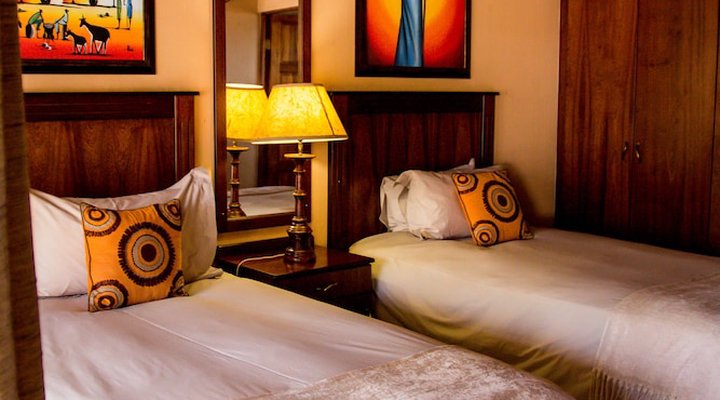 Flamingo's Nest Guest House & Conference Centre