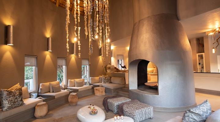 Clifftop Exclusive Safari Hideaway