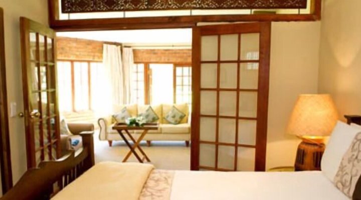 The Bend Country House
