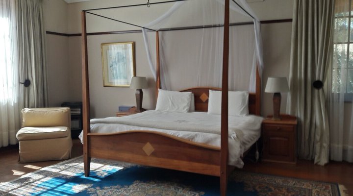 The Bend Country House