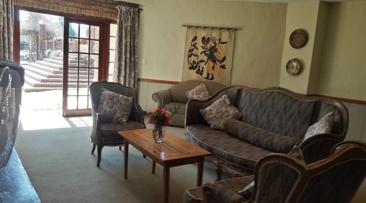 The Bend Country House