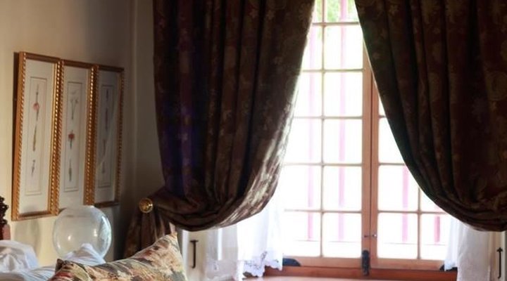 Dutch Manor Antique Hotel