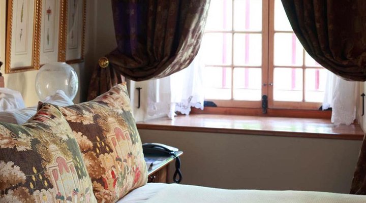 Dutch Manor Antique Hotel