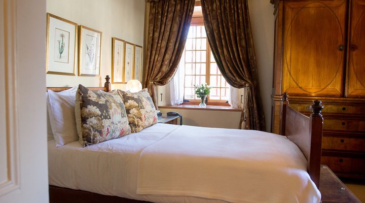 Dutch Manor Antique Hotel