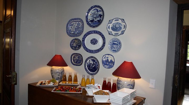 Dutch Manor Antique Hotel