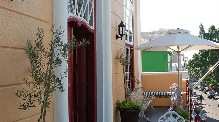 Dutch Manor Antique Hotel