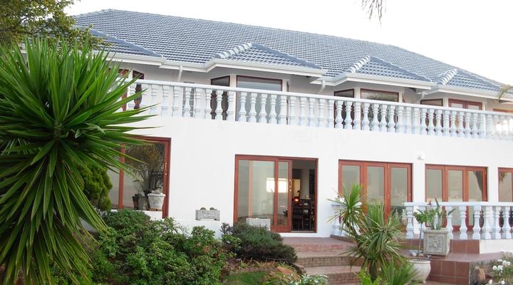 Magaliqua Guest House