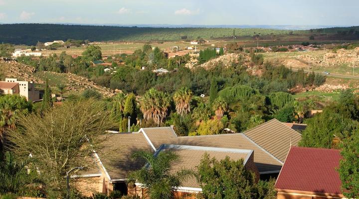 Magaliqua Guest House