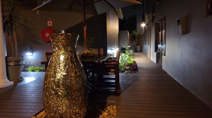 About Guest Lodge