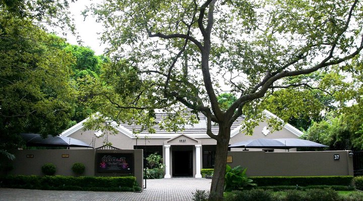 About Guest Lodge