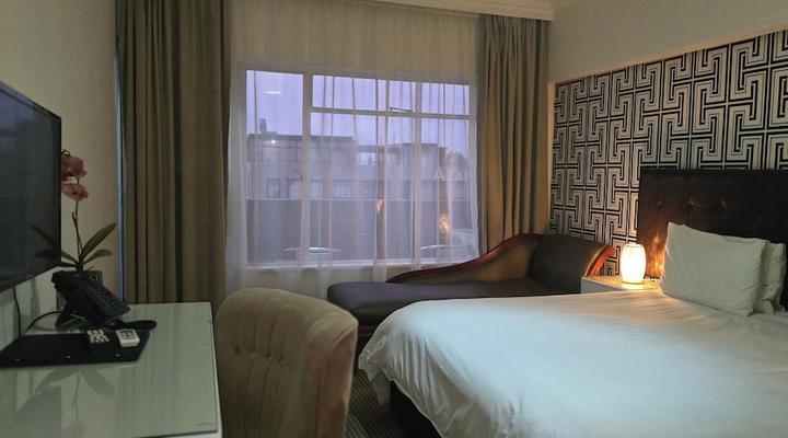 Ascot Boutique Hotel