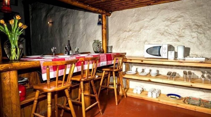 Dwarsberg Trout Hideaway