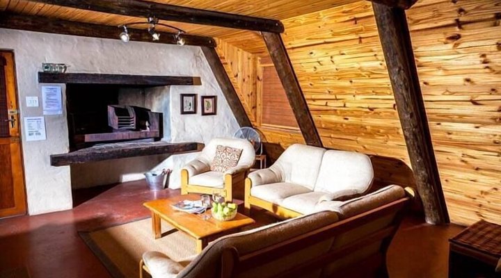 Dwarsberg Trout Hideaway