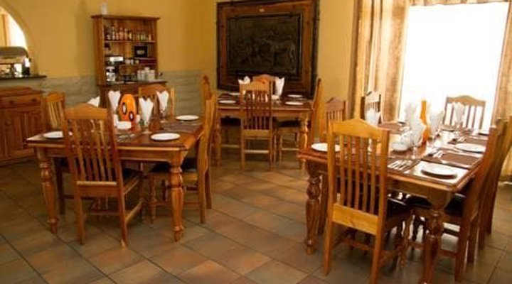 26 On Chamberlain Guest House