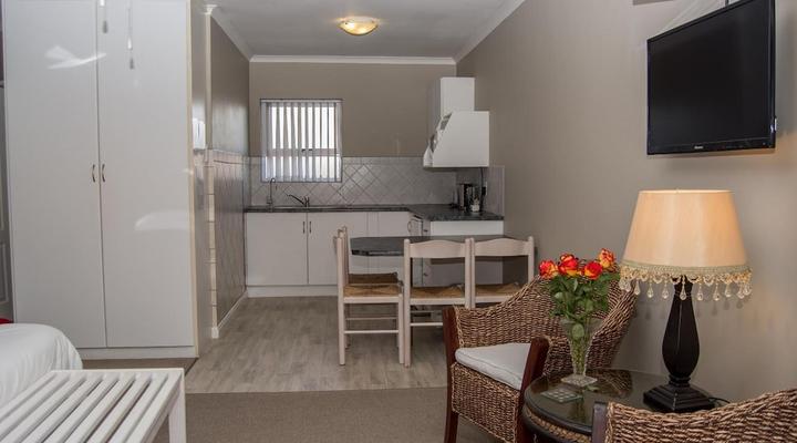 Diaz Beach Guest House