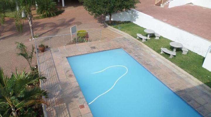 Country Link Guest Lodge