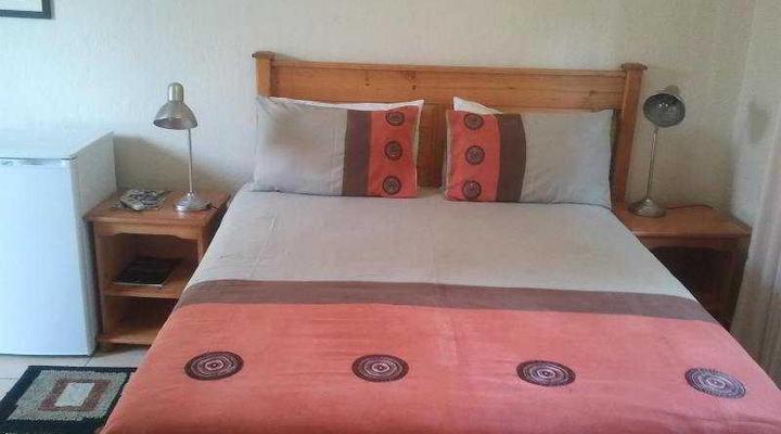 Country Link Guest Lodge