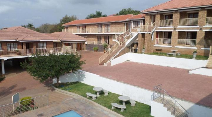 Country Link Guest Lodge