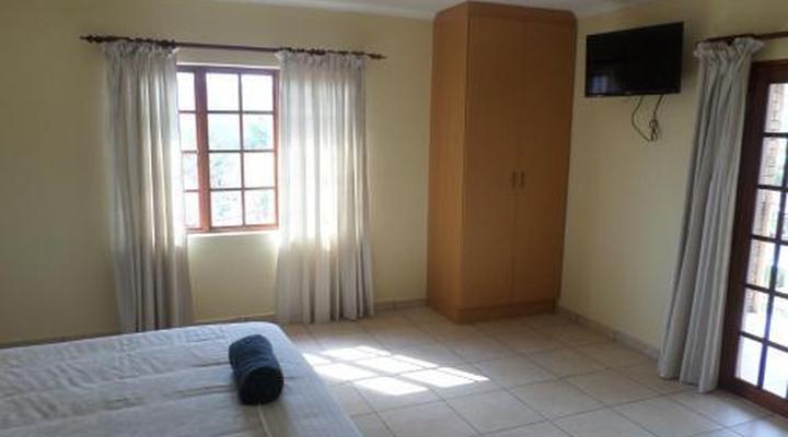 Country Link Guest Lodge