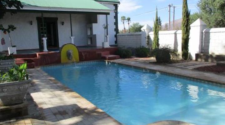 Van Rhyn Guest House