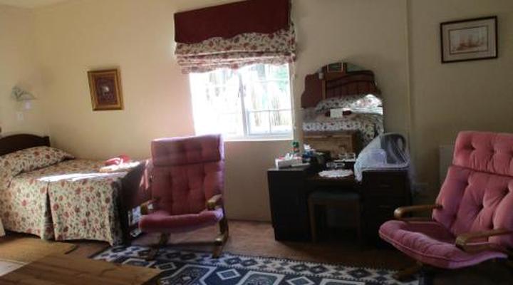 Van Rhyn Guest House