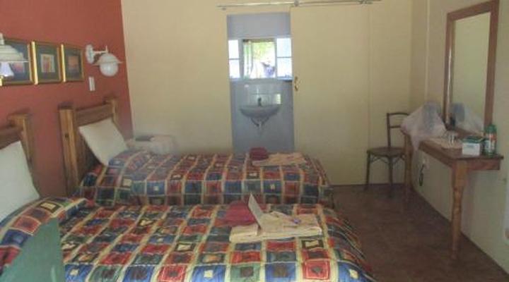 Van Rhyn Guest House