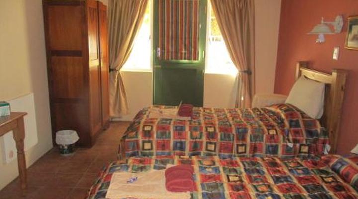 Van Rhyn Guest House