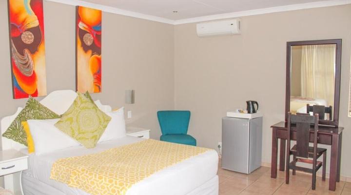 Zamambongi Guest House