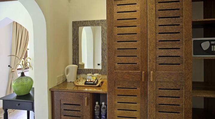 Bluebay Beach Resort and Spa