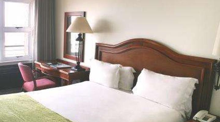 Premier Hotel Regent