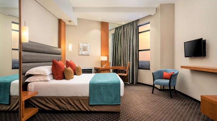 Premier Hotel OR Tambo