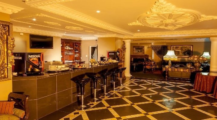 Caesars Guesthouse